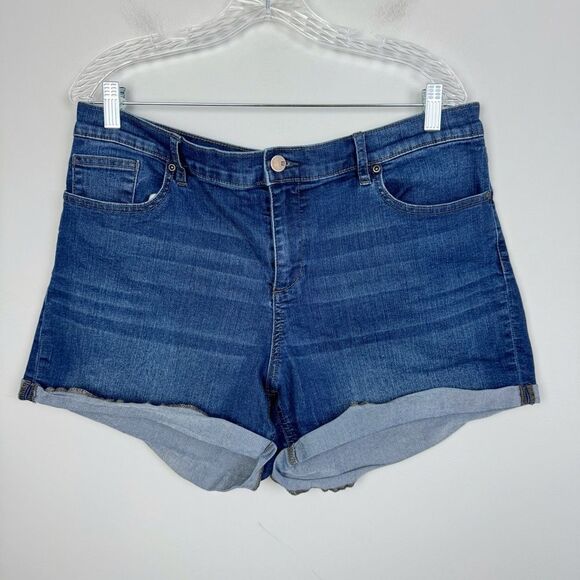 NEW YORK & COMPANY | Denim Blue Jean Cuffed Shorts Women’s Plus Size 18 - Picture 1 of 7